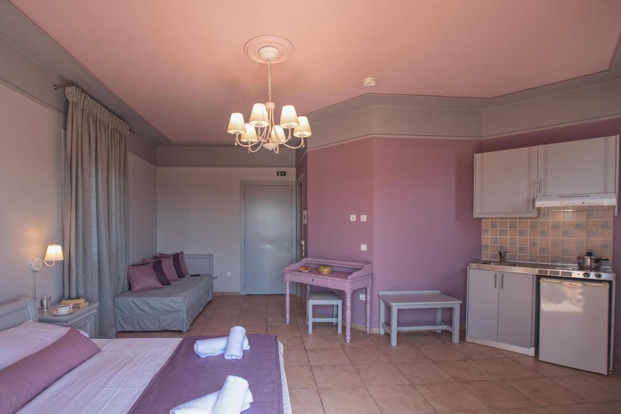 Pelagos Apartments Skala  エクステリア 写真