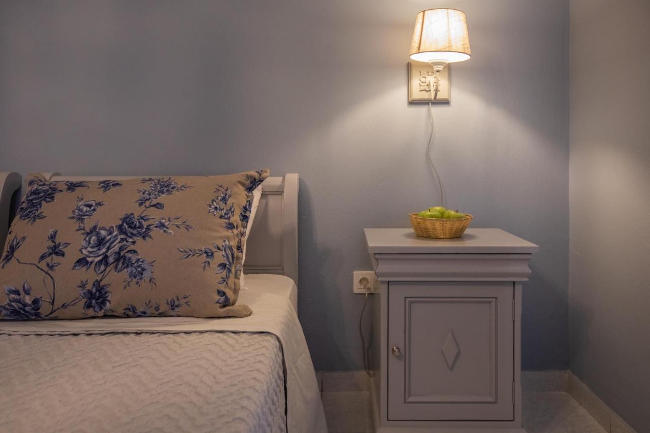 Pelagos Apartments Skala  エクステリア 写真