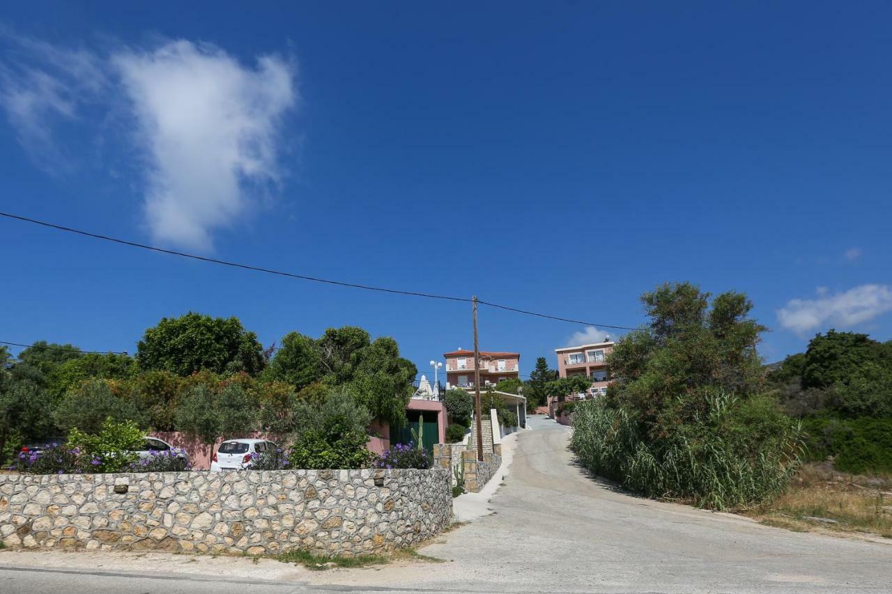 Pelagos Apartments Skala  エクステリア 写真
