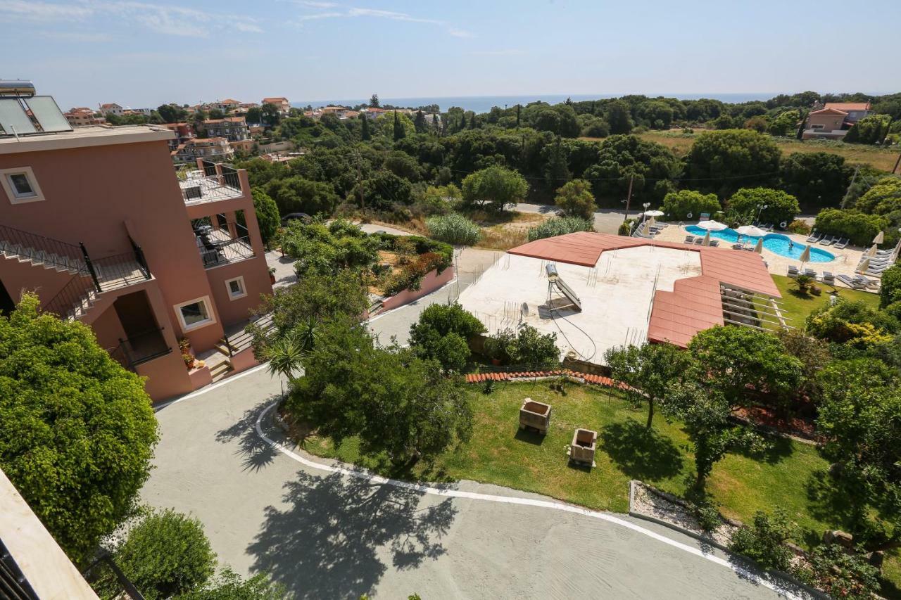 Pelagos Apartments Skala  エクステリア 写真