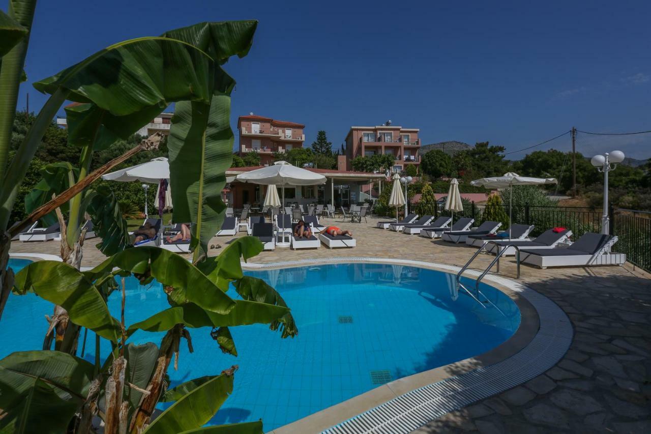 Pelagos Apartments Skala  エクステリア 写真