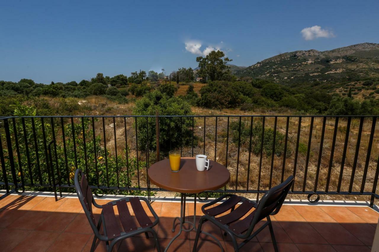 Pelagos Apartments Skala  エクステリア 写真